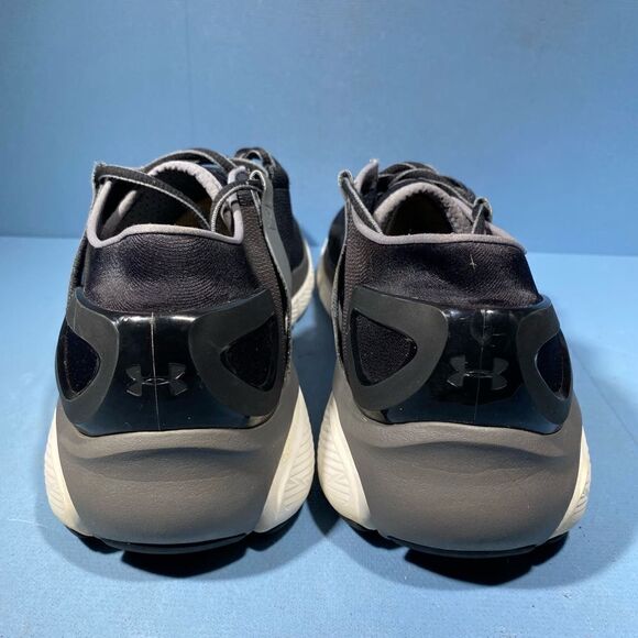 Under Armour Mens Size 11,5UA Speedform Fortis Vent Run Shoes 1270235 Blk/Gray - Picture 8 of 8